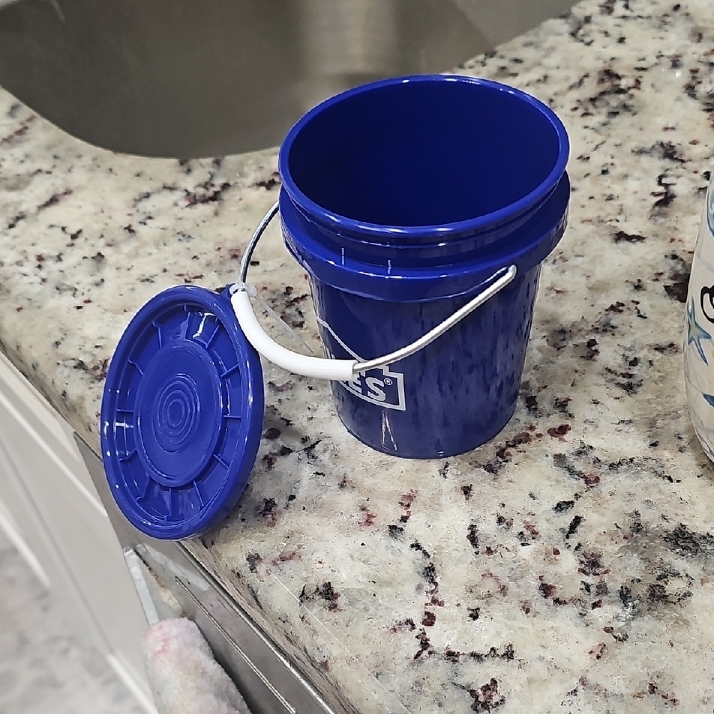 Lowe's Mini Bucket Blue Kitchen Container - Picture 4 of 4